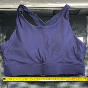 Medium Fabletics Navy Blue Sports Bra